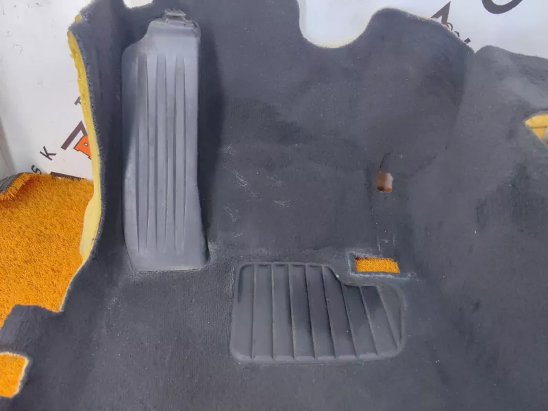 Ковер BMW 5-Series 2019 51477419805 G30 B47D20A, передний