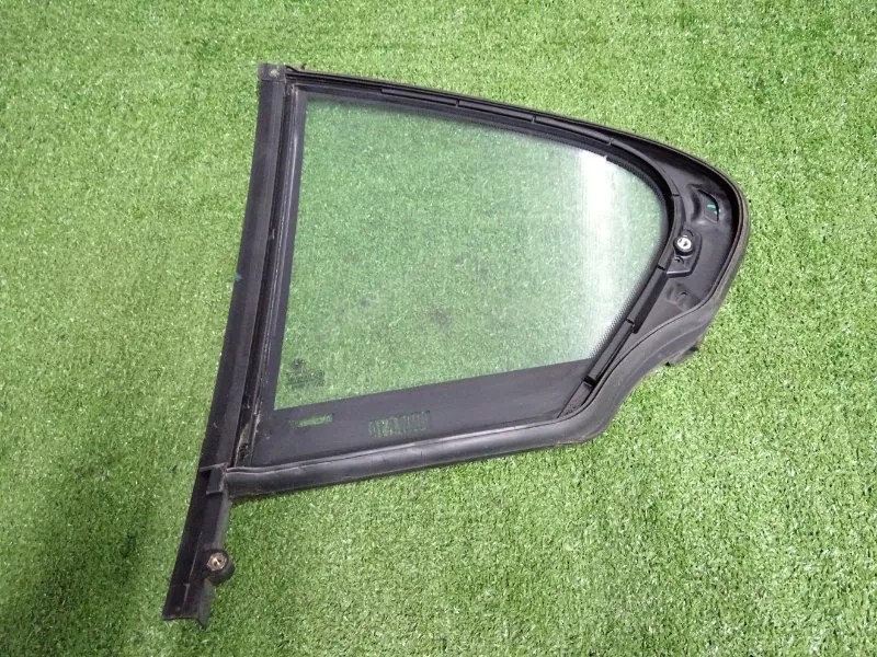 Форточка двери