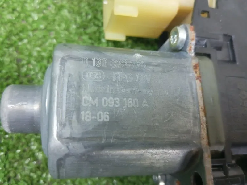 Стеклоподъемник