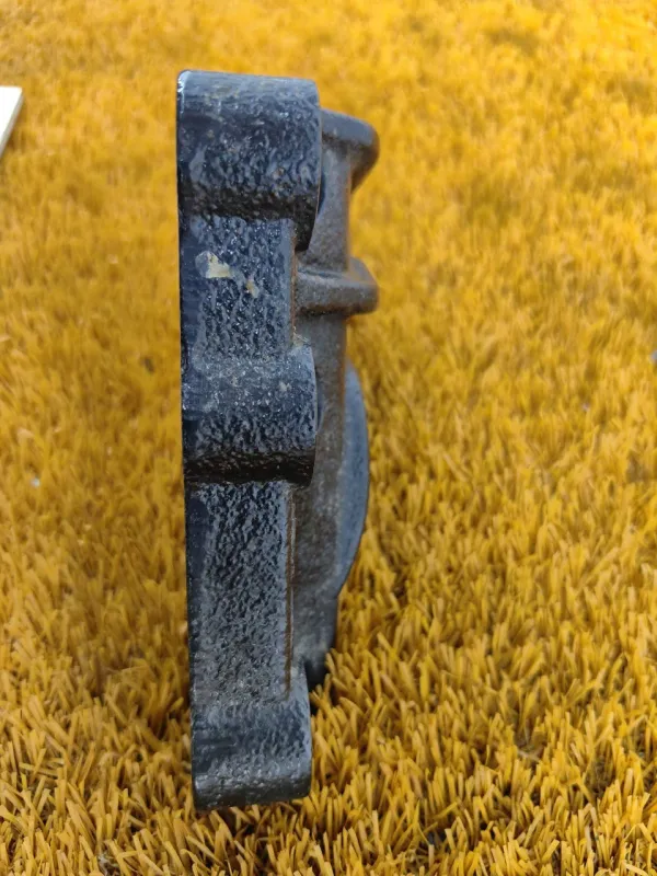 Кронштейн опоры двигателя