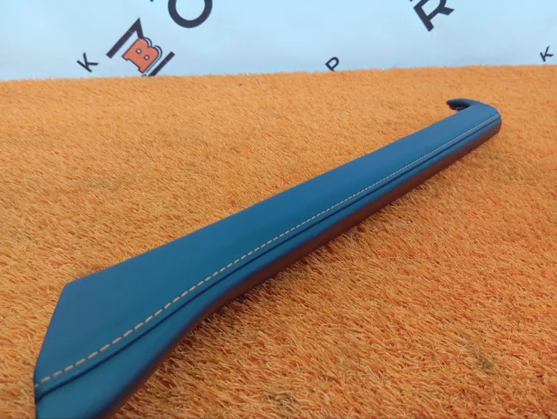 Накладка на торпедо