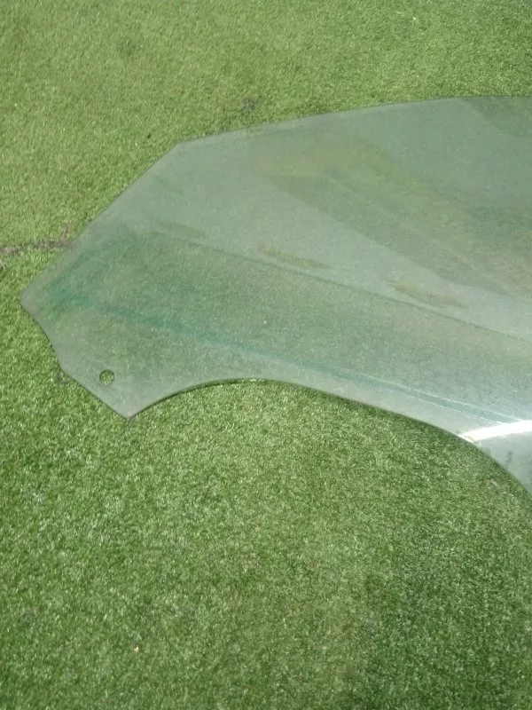 Стекло двери BMW X5 2008 51337137013 E70, переднее левое