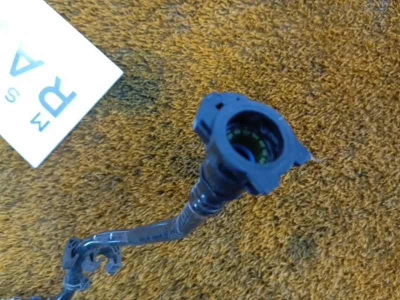 Клапан вентиляции топливного бака