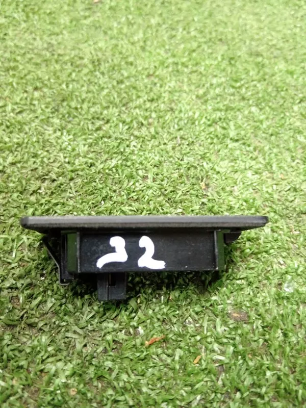 Плафон подсветки багажника