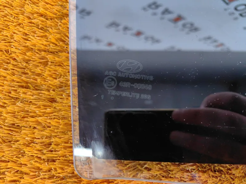 Стекло двери