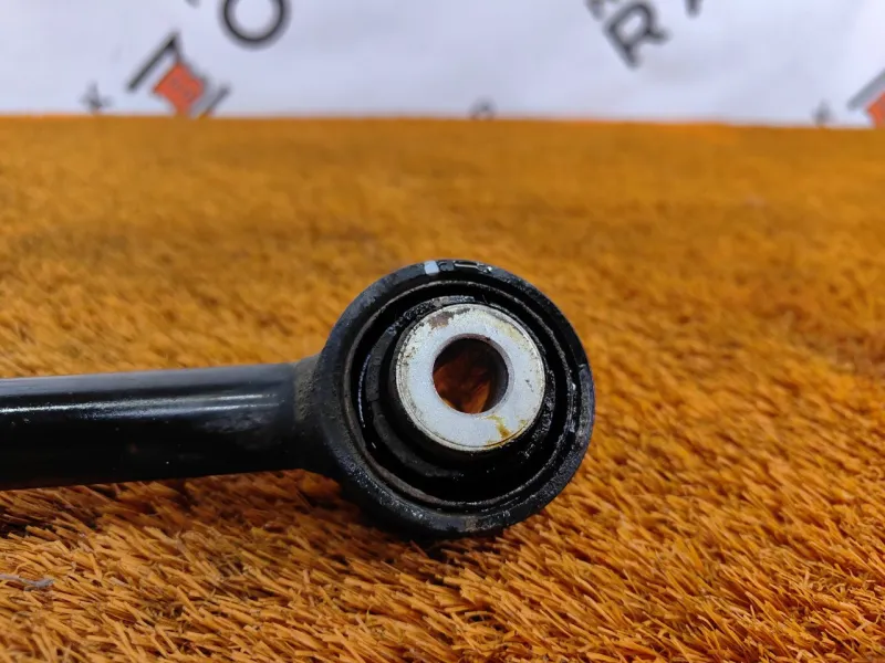 Рычаг подвески