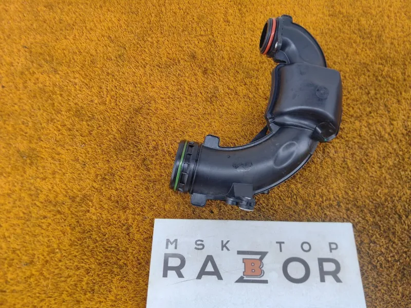 Патрубок воздушного фильтра