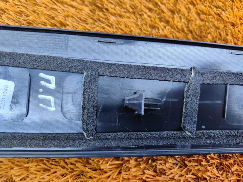 Молдинг двери