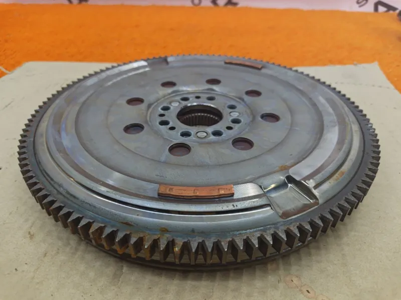 Маховик