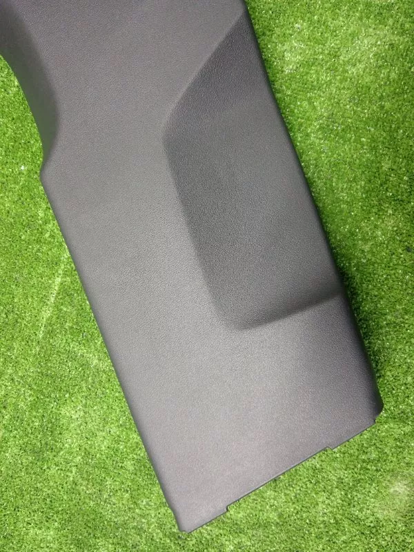 Накладка на стойку кузова