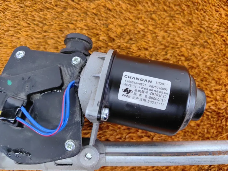 Трапеция дворников