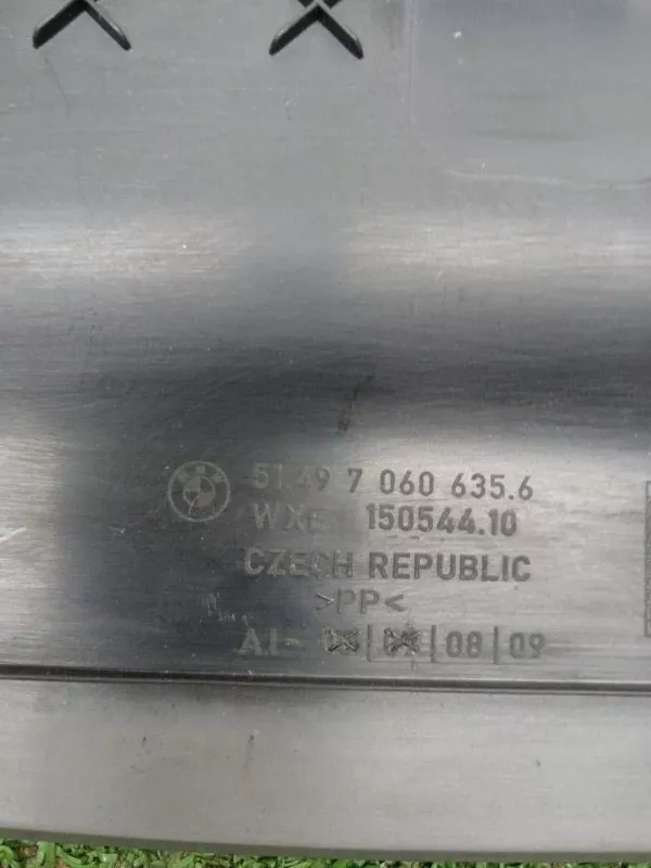 Обшивка крышки багажника BMW 1-Series 2004 51497060635 E87