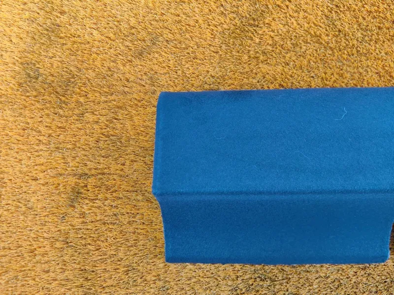 Обшивка багажника