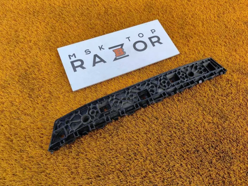 Крепление бампера