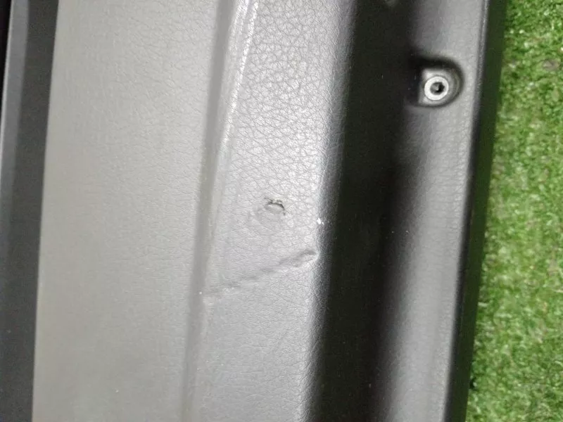 Обшивка двери Audi A6 2006 4F2867106A C6, передняя правая