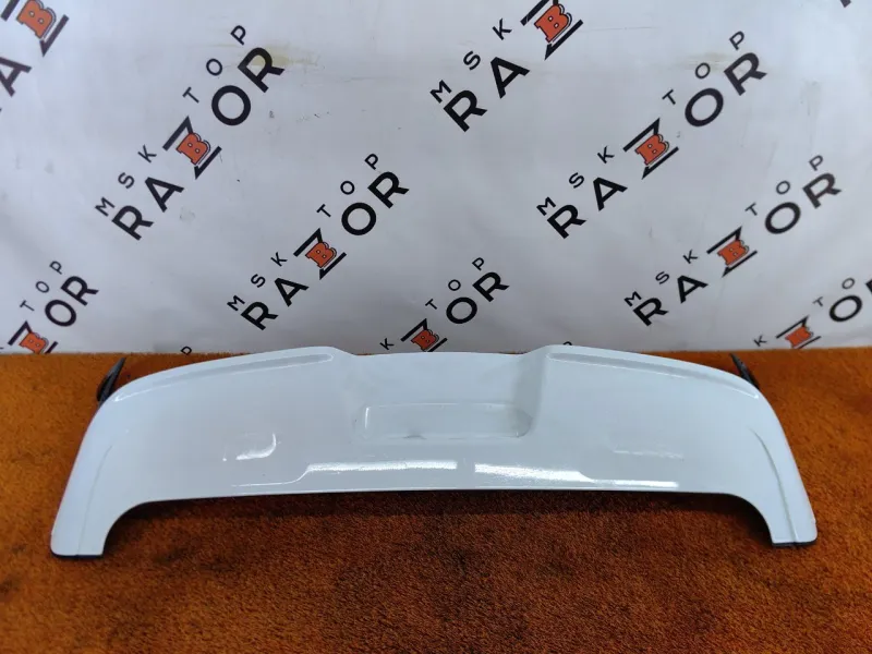 Спойлер багажника