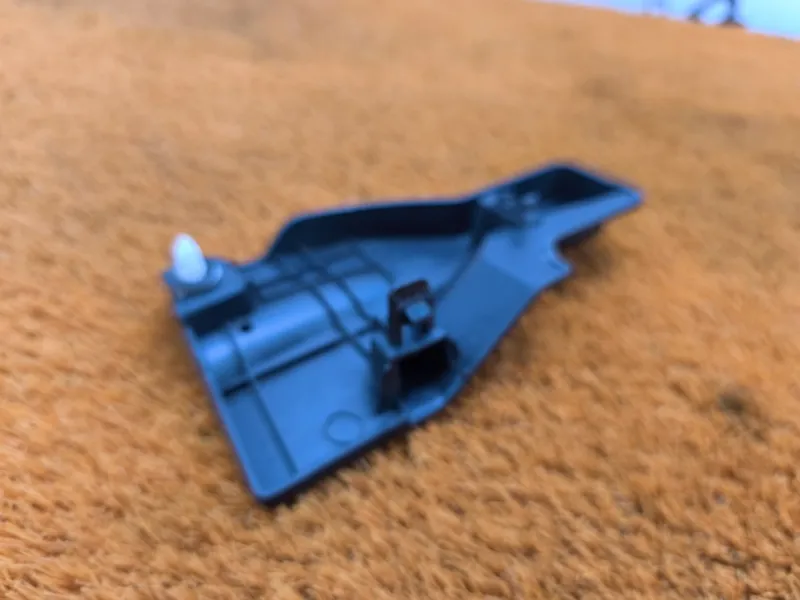 Пыльник крыла