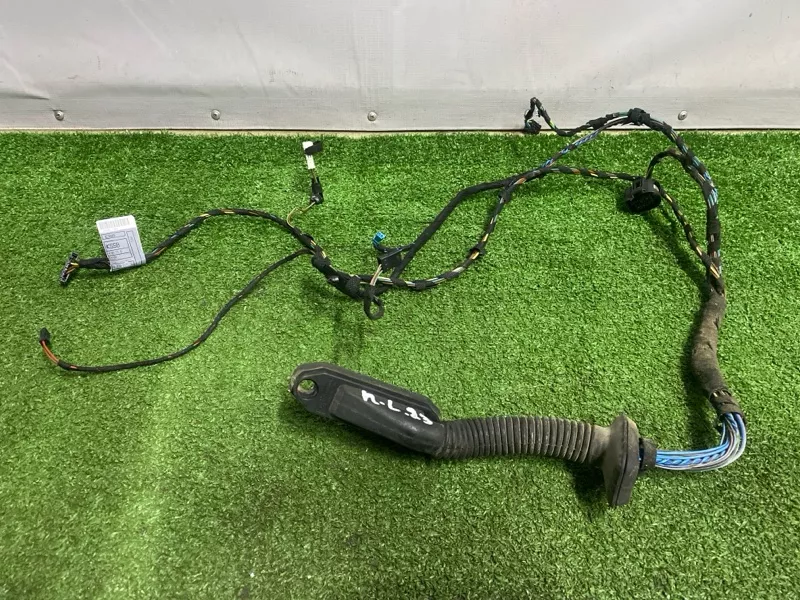 Проводка двери BMW 3-Series 2005 61129186571 E90, передняя левая