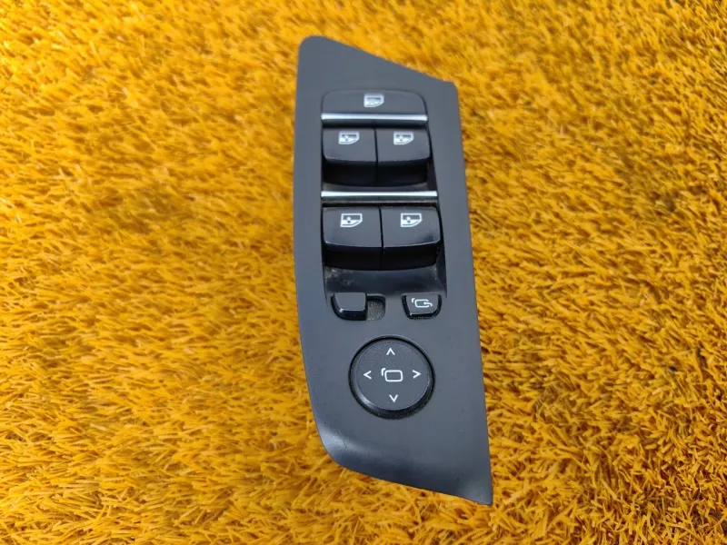 Блок стеклоподъемников BMW 5-Series 2019 61316832729 G30 B47D20A