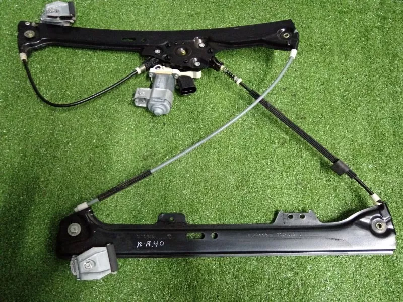Стеклоподъемник BMW 5-Series 2008 51337075668 E60, передний правый