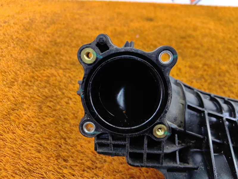 Коллектор впускной