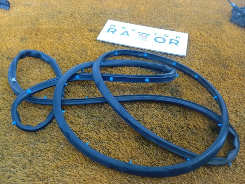 Уплотнитель двери