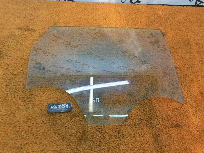 Стекло двери