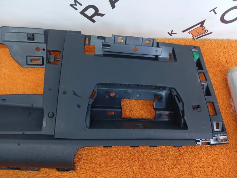 Накладка на торпедо