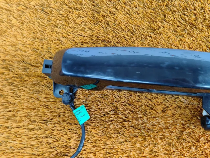 Ручка двери наружняя