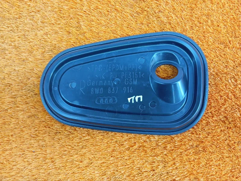 Накладка двери