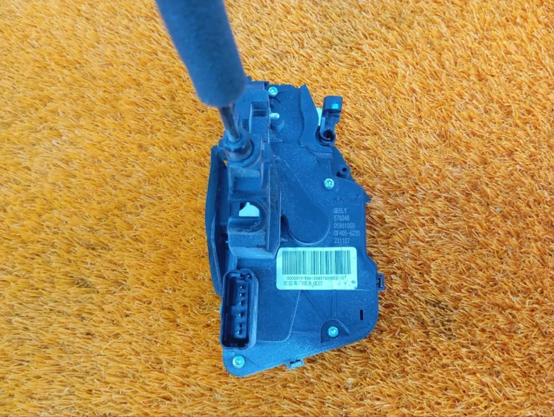 Замок двери