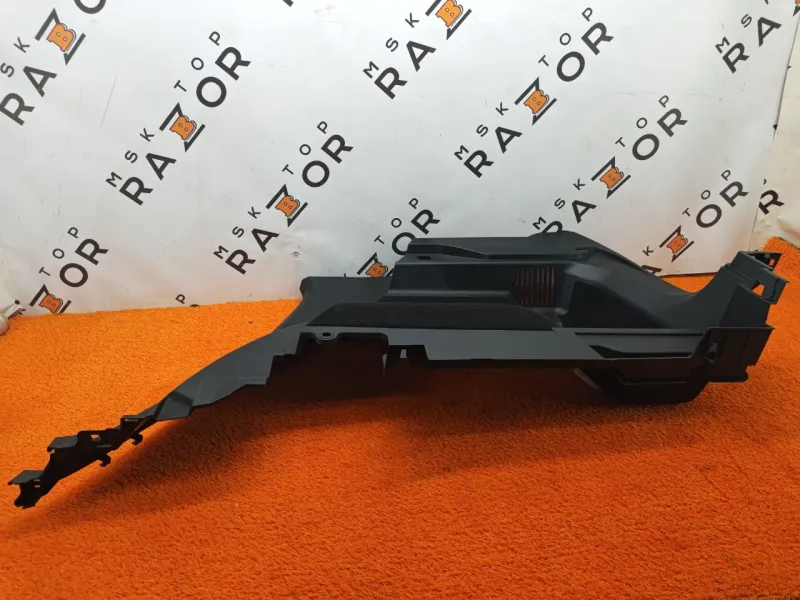 Обшивка багажника