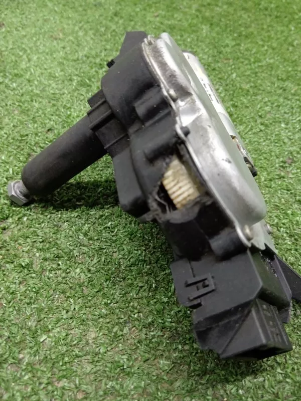 Моторчик стеклоочистителя