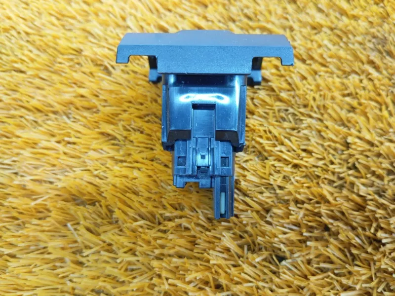 Кнопка аварийной сигнализации BMW X3 2018 61316993055 G01 B47