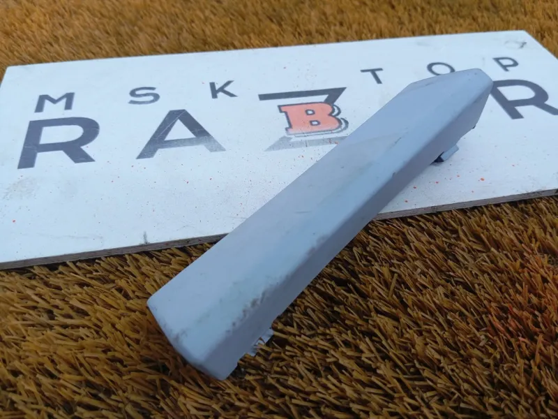 Молдинг бампера