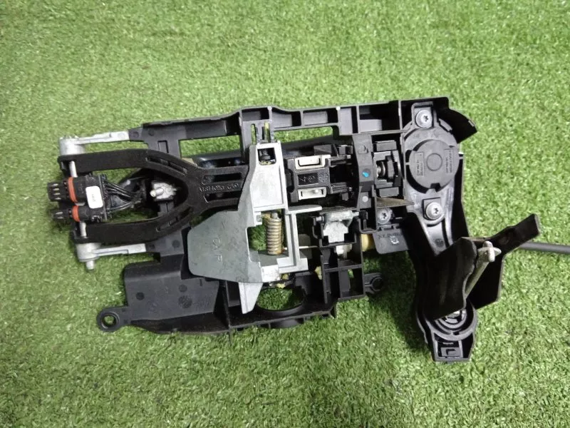 Ручка двери наружняя