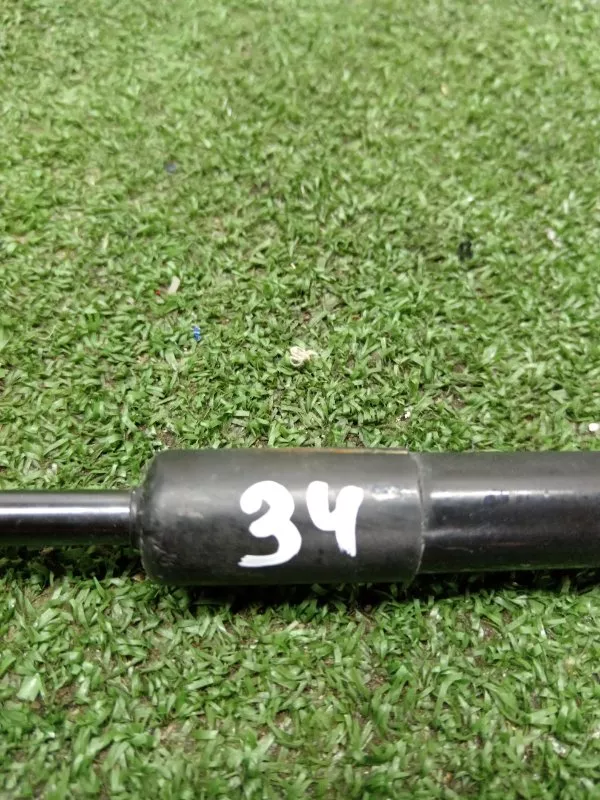 Амортизатор багажника