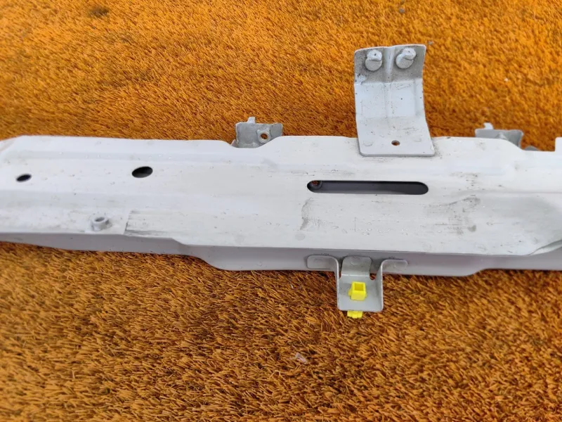 Панель передняя