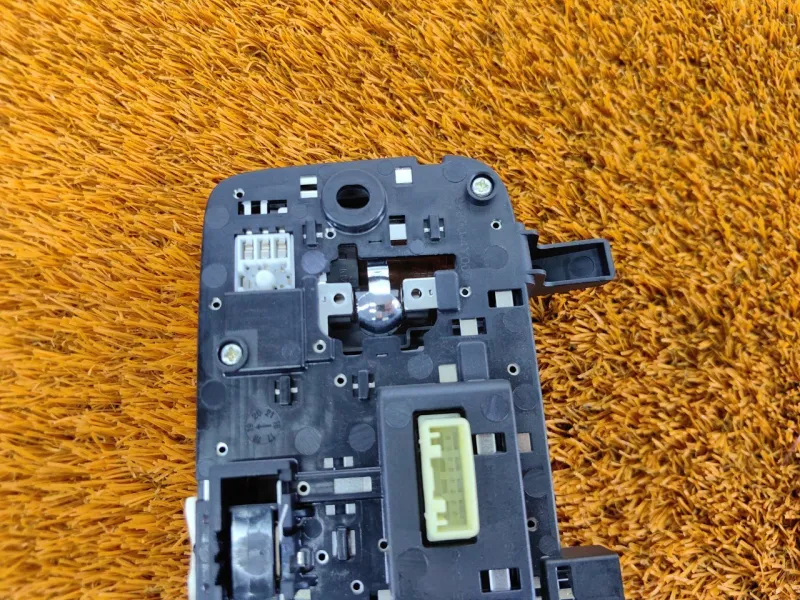 Плафон салона