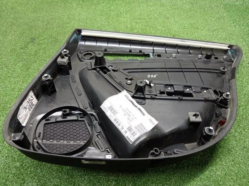 Обшивка двери Audi A4 2009 8K0867303G B8, задняя левая