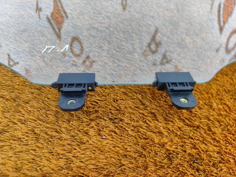 Стекло двери