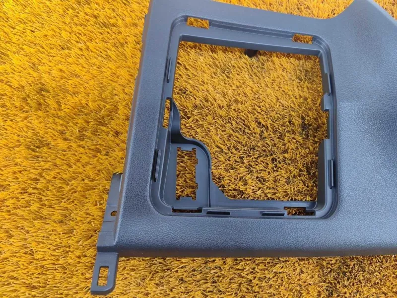 Накладка на торпедо