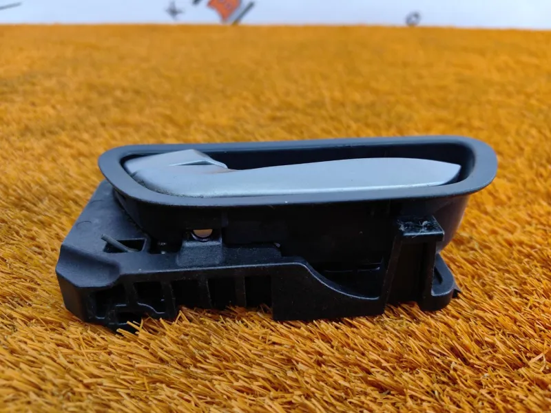 Ручка двери внутренняя