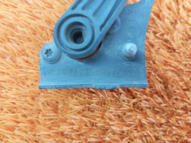 Датчик высоты дорожного просвета