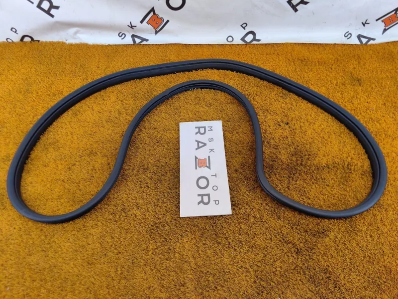 Уплотнитель проема двери