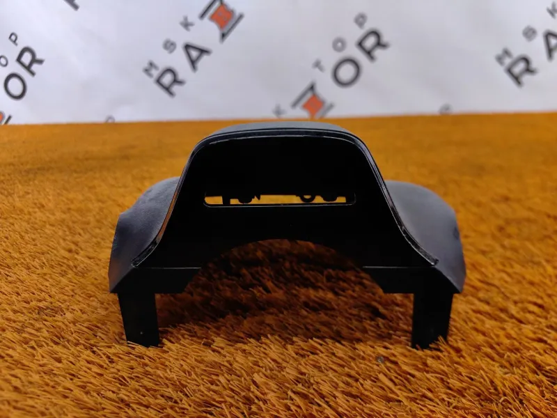 Кожух рулевой колонки