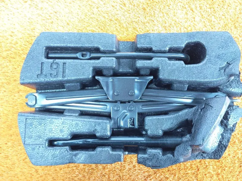 Ящик для инструментов