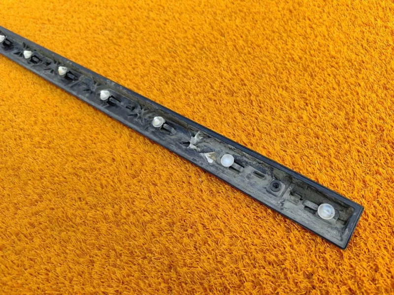 Молдинг двери