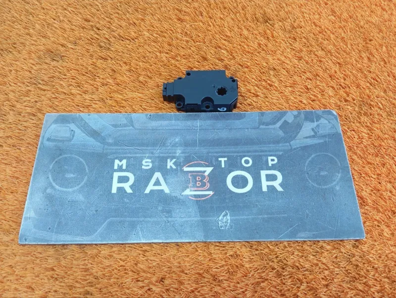 Сервопривод заслонок печки