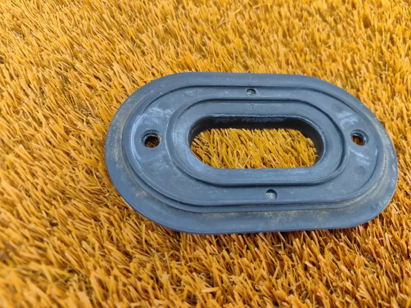 Уплотнительная резинка